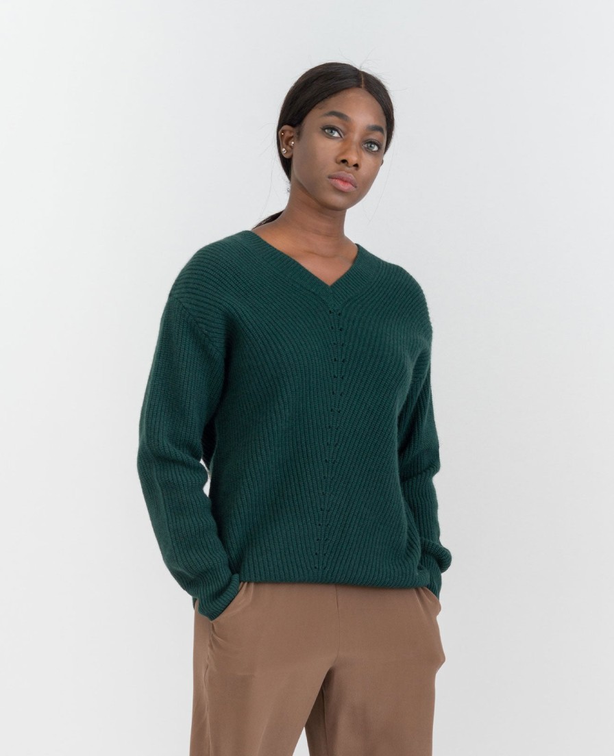 Women Grana Sweaters & Cardigans | Moving Rib V-Neck Sweater